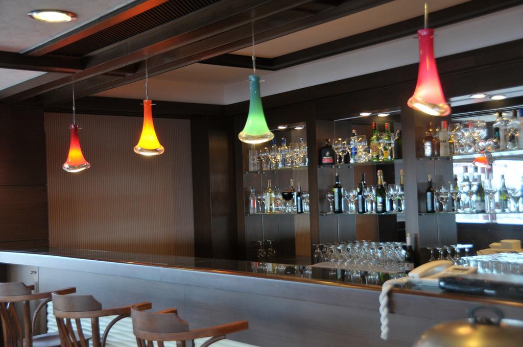 Rhiss Hotel Maltepe Истанбул Екстериор снимка