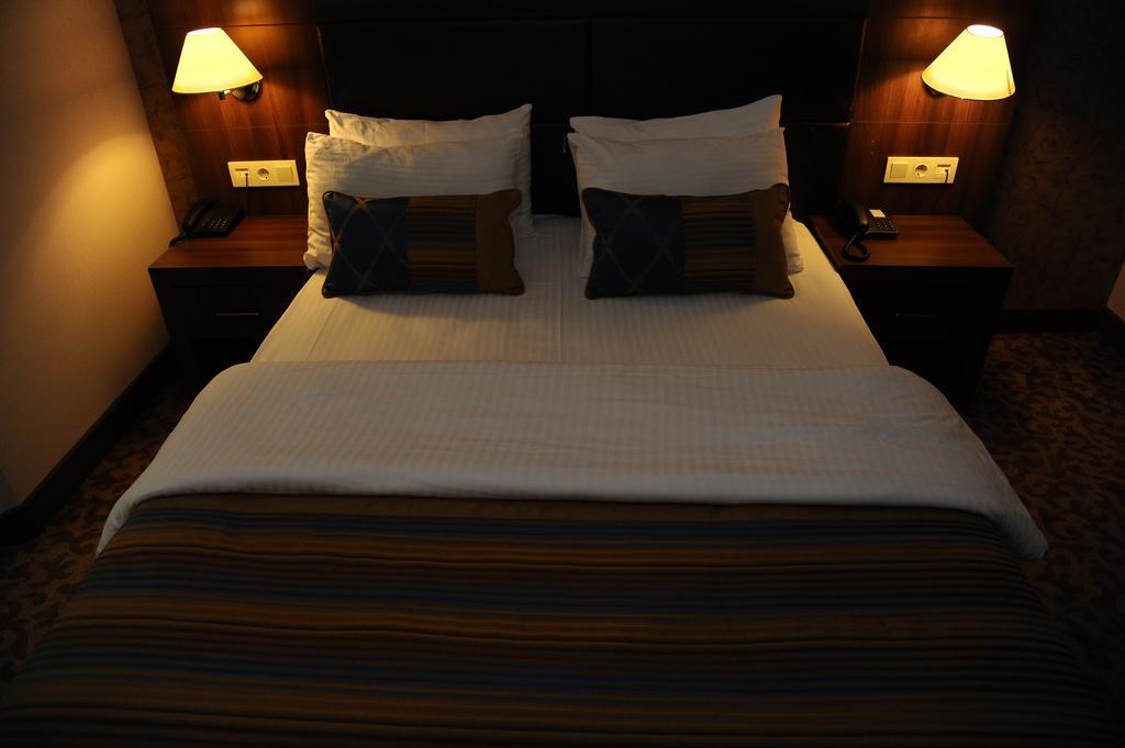 Rhiss Hotel Maltepe Истанбул Екстериор снимка